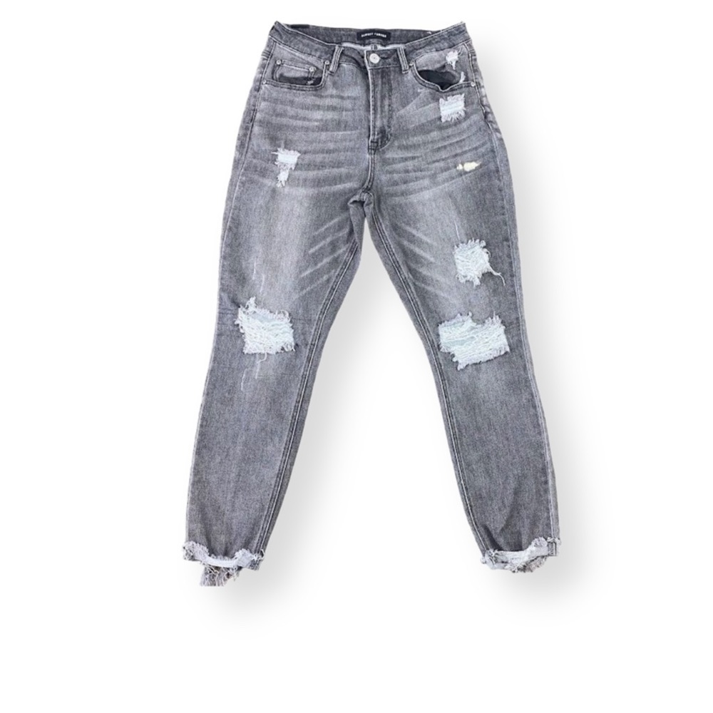 Almost Famous Grayish Black Distressed‎ Jeans